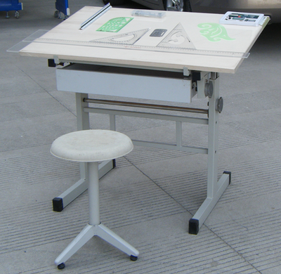 XYHT-A多功能升降式實用繪圖桌